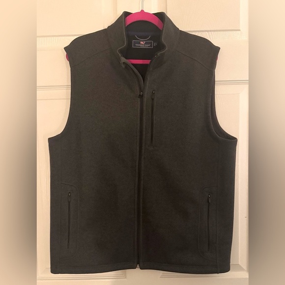 Vineyard Vines Other - Vineyard Vines Charcoal Vest for Men